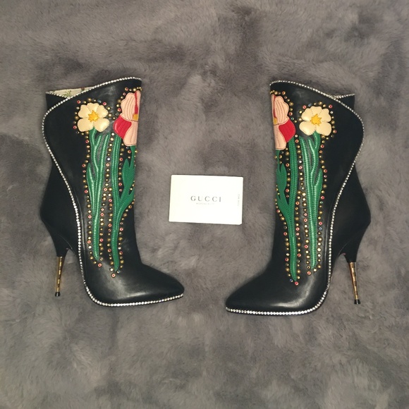 Brand New Gucci Intarsia Boots - Picture 2 of 16